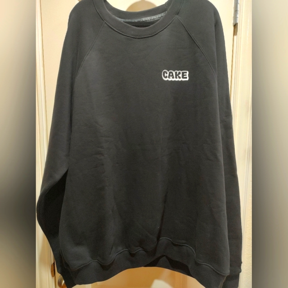 Cake brand men's 2xl pullover sweater